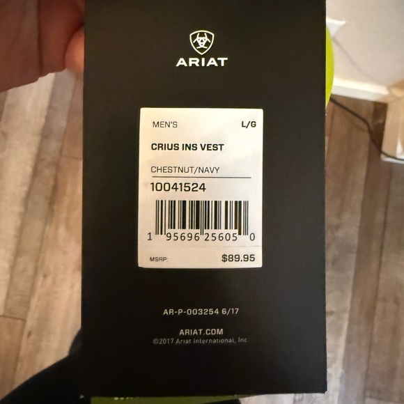 Ariat Men's Navy and Mustard Quilted Vest - Picture 4 of 5